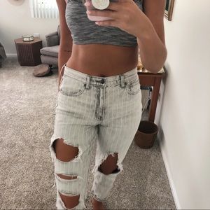 American Eagle boyfriend jeans